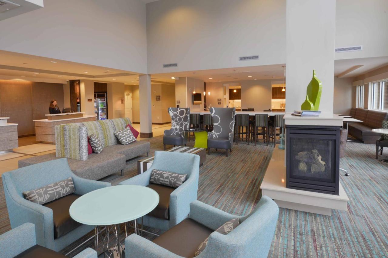 Residence Inn by Marriott Omaha Aksarben Village Exteriör bild